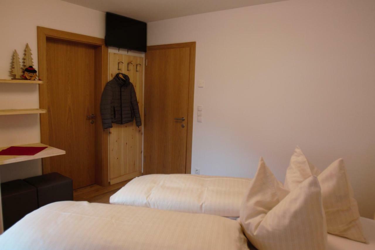 Appartement Schweinsteghof Urlaub Auf Dem Bauernhof à Sarentino Extérieur photo