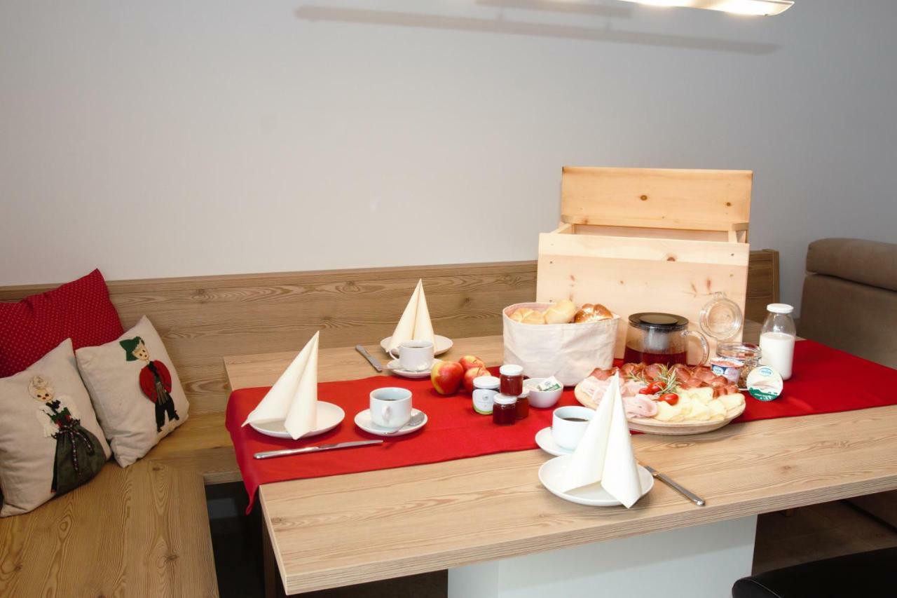 Appartement Schweinsteghof Urlaub Auf Dem Bauernhof à Sarentino Extérieur photo