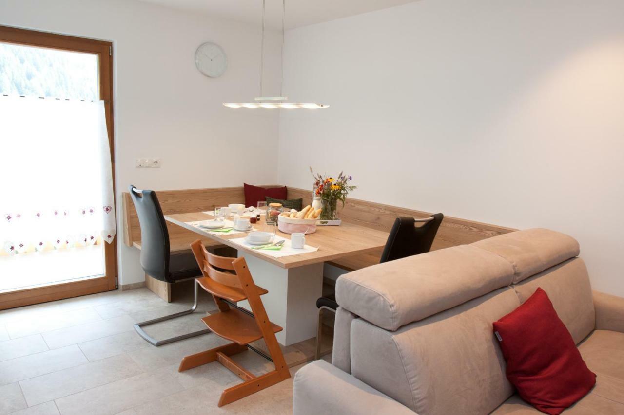 Appartement Schweinsteghof Urlaub Auf Dem Bauernhof à Sarentino Extérieur photo
